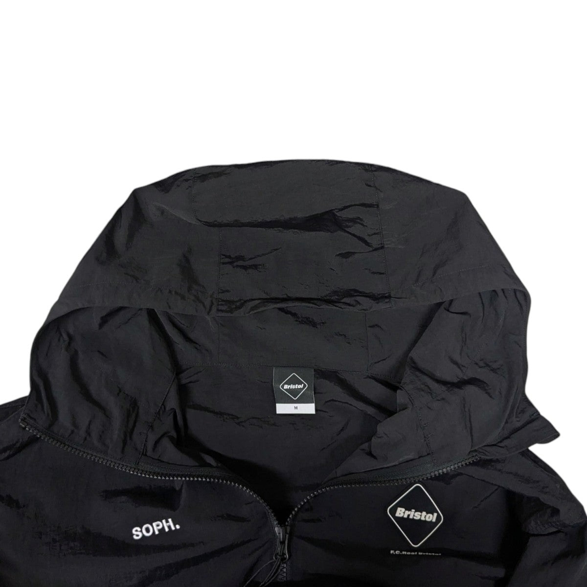 F.C.R.B フード付きナイロンジャケット ブラック エフシーレアルブリストル ナイロンジャケット フード ブラック 2020ss