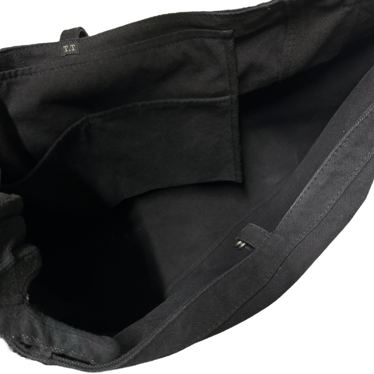 Taiga Takahashi(タイガタカハシ) ショルダーバッグ ブラック｜【公式