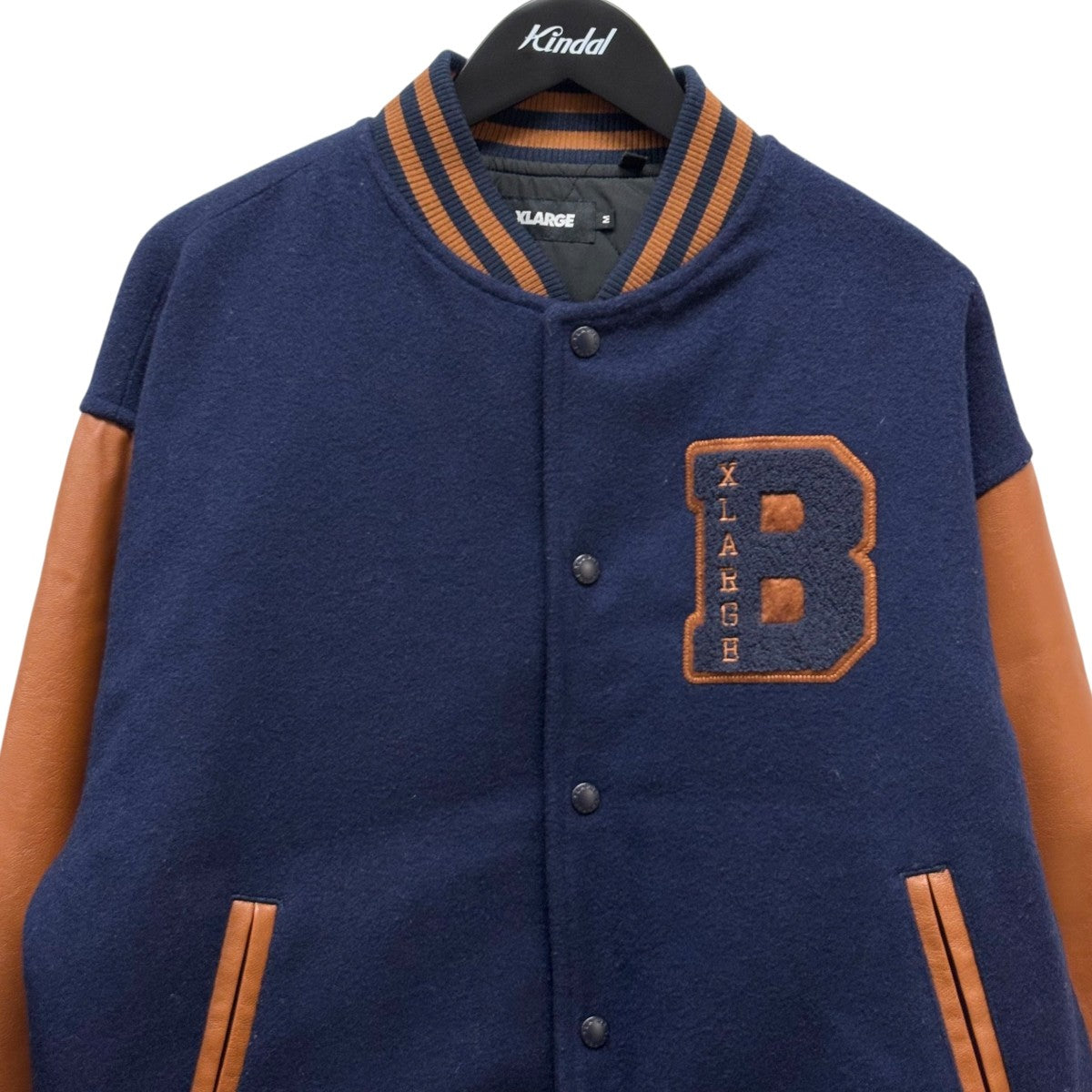 とら【値下げ】新品タグ付　Nike スタジャン XL ネイビー とら【値下げ】新品タグ付 Nike スタジャン XL ネイビー ナイキ