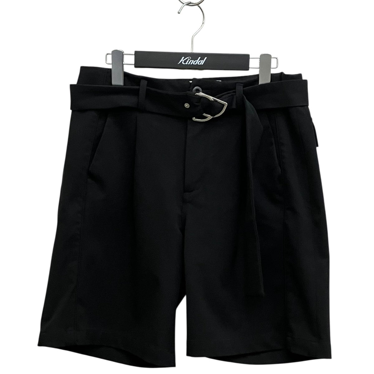 ショートパンツ