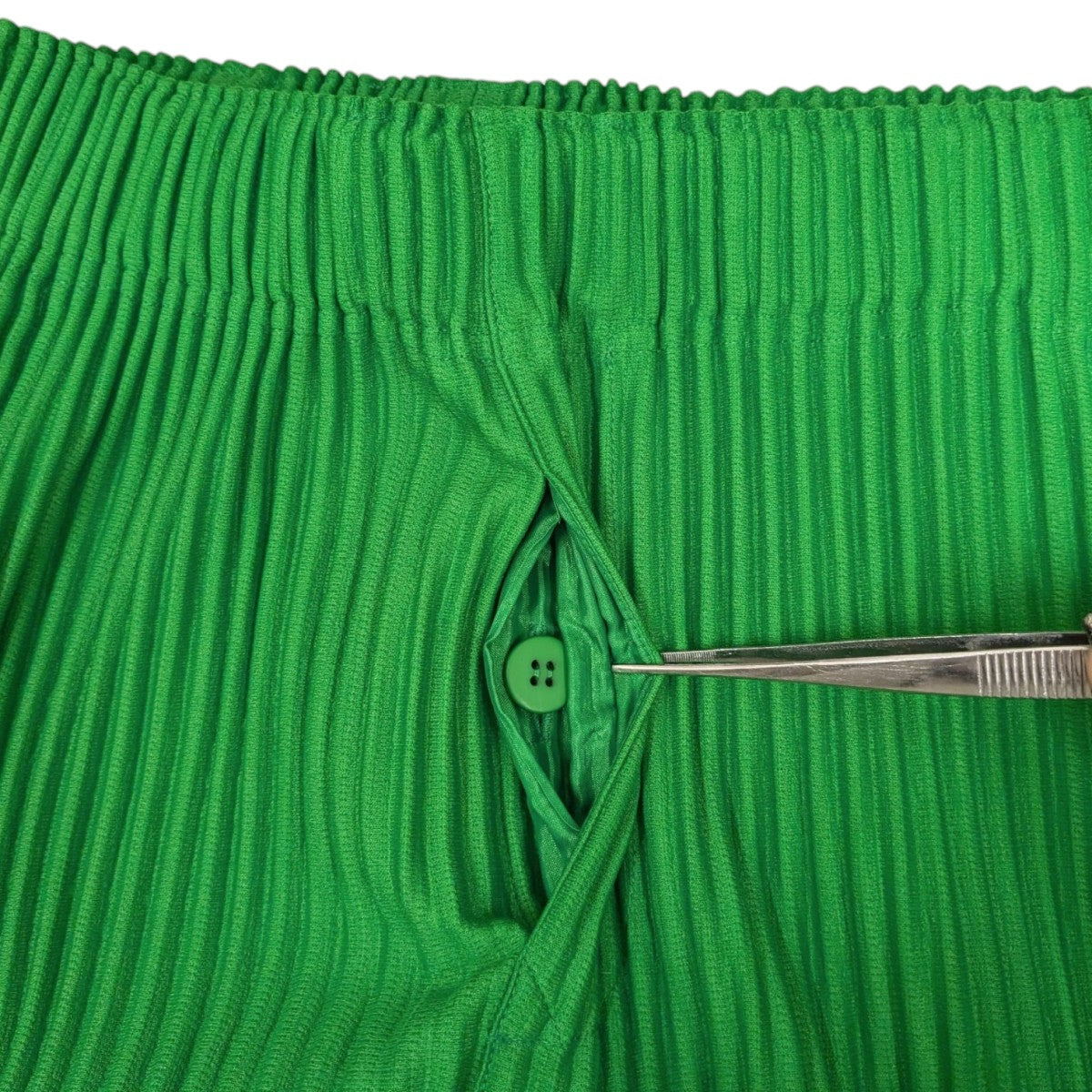 HOMME PLISSÉ ISSEY MIYAKE 蛍光グリーン プリーツパンツ HOMME PLISSÉ ISSEY MIYAKE 蛍光グリーン プリーツパンツ MONTHLY