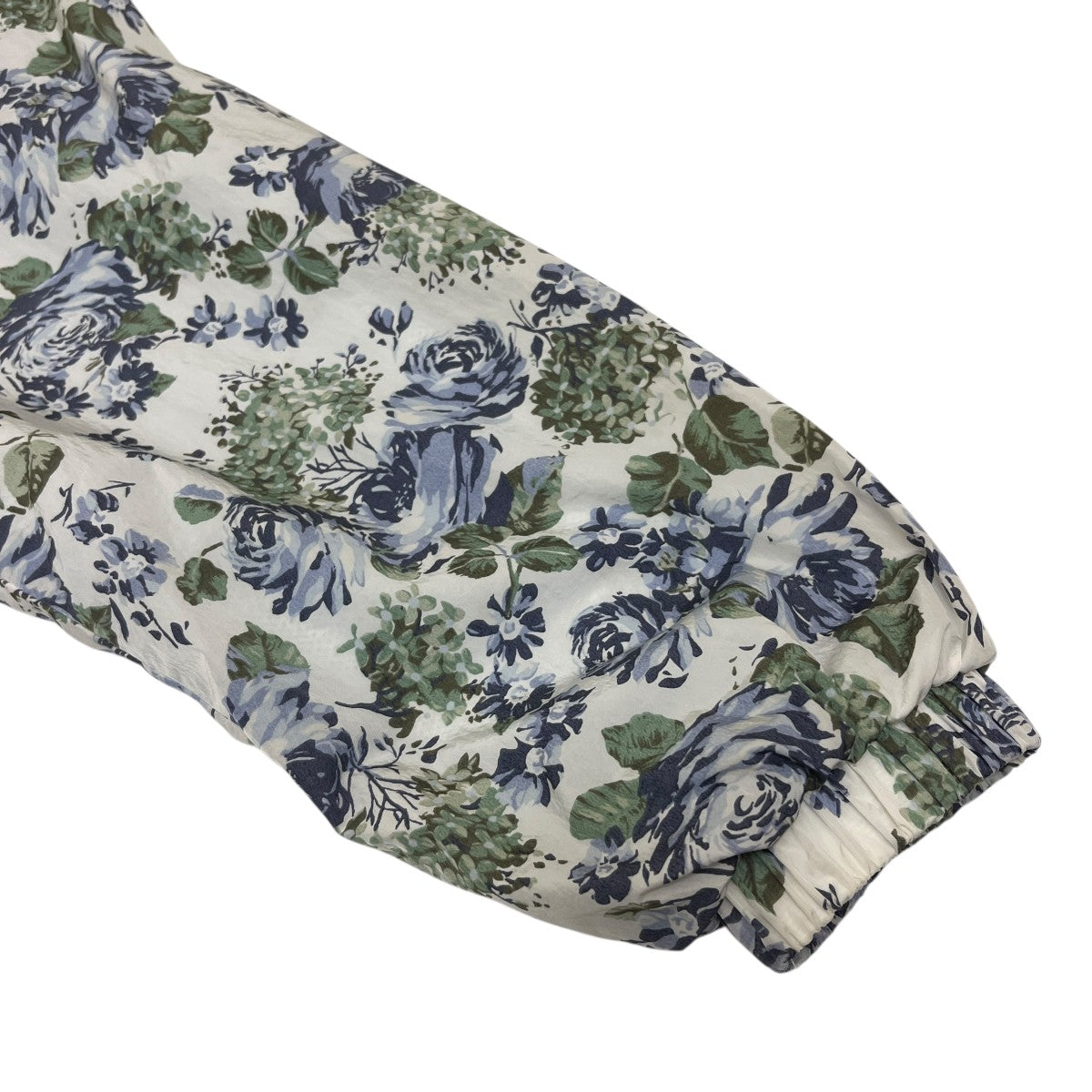 LEVI’S 花柄ナイロンジャケットCW-4820 古着・中古-4枚目のアイテム画像