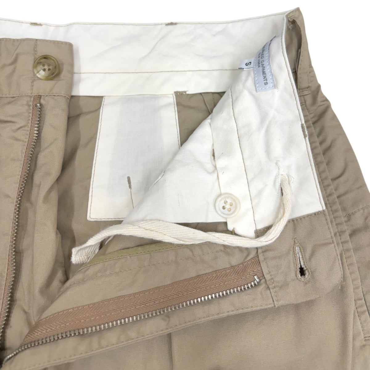 Engineered Garments(エンジニアドガーメンツ) パンツ ベージュ サイズ