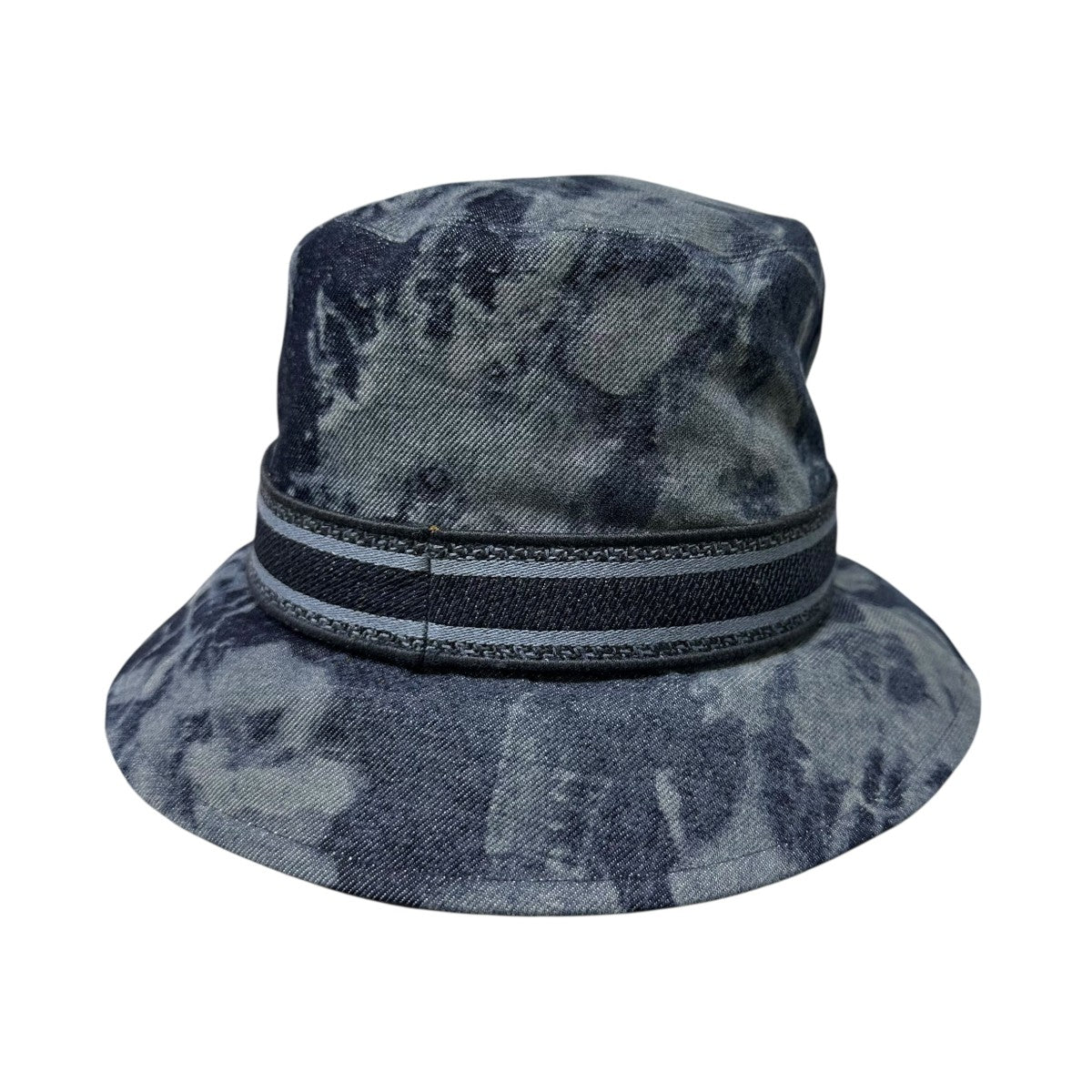 再値下げ　Dior 幾何学模様 バケットハット ネイビーとホワイト 再値下げ Dior 幾何学模様 バケットハット ネイビーとホワイト