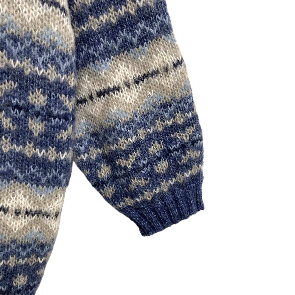 ニットカーディガン