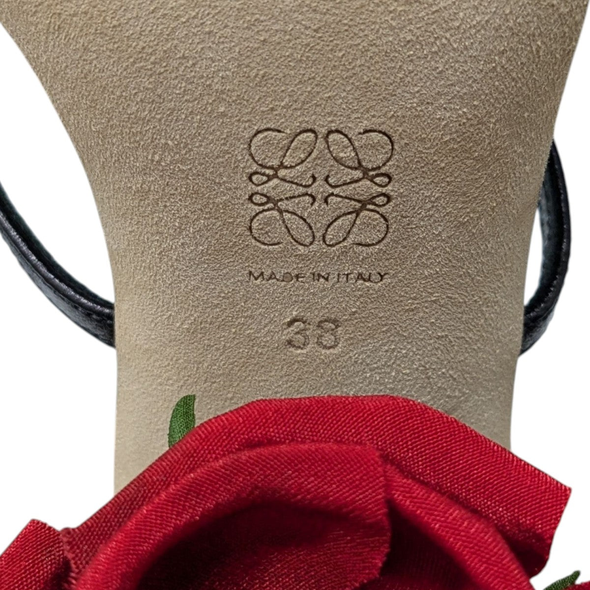 ヒールパンプス