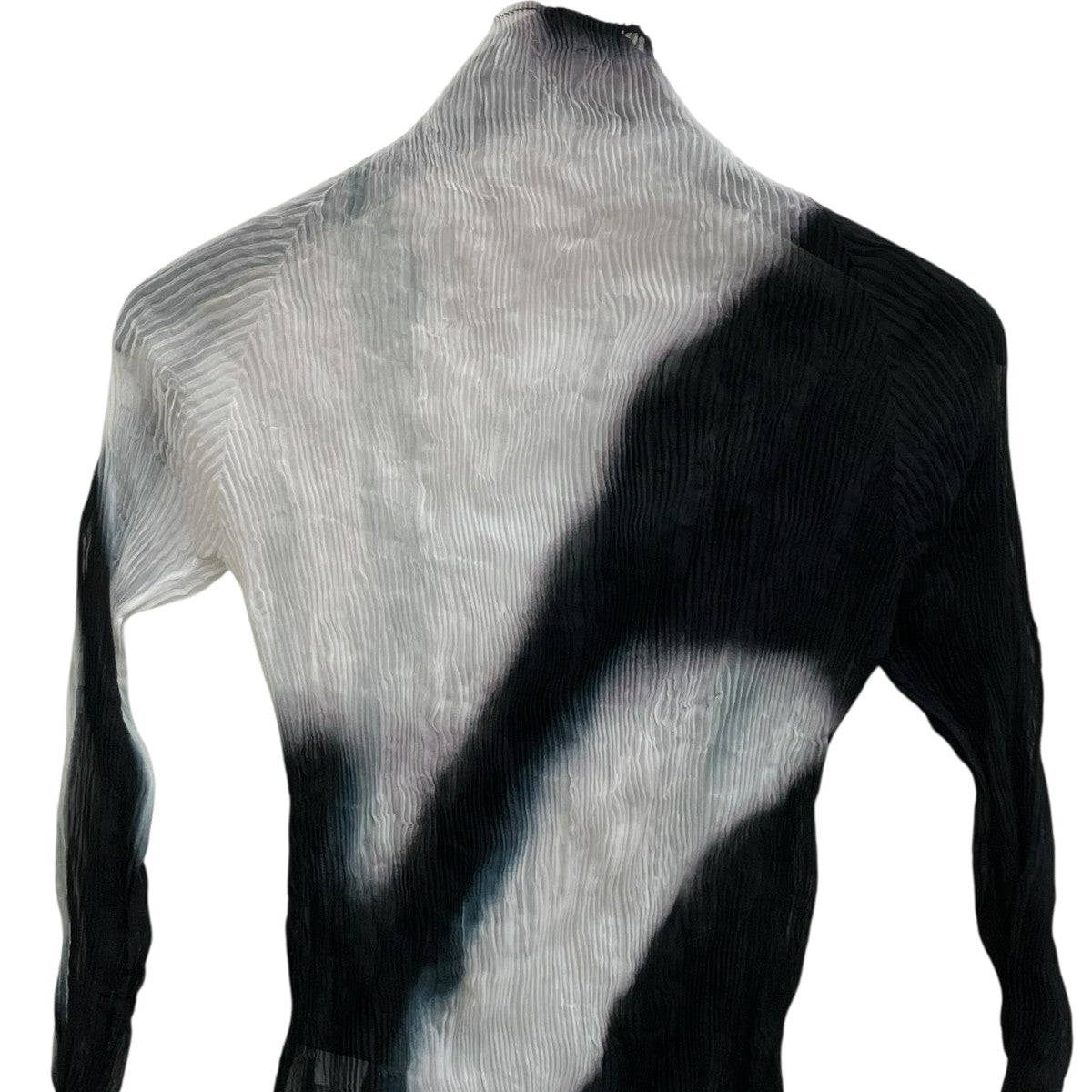 ISSEY MIYAKE SHADOW STUDY CHIFFON TWIST長袖カットソーIM51FJ656 古着・中古-4枚目のアイテム画像