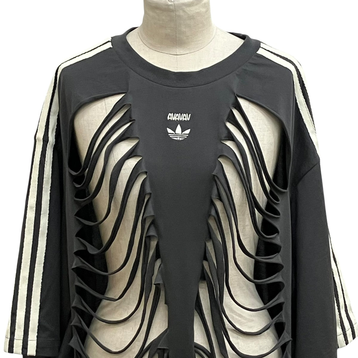 adidas×AVAVAV adidas by Avavav SLASHED T-SHIRTワンピースJP4858 古着・中古-3枚目のアイテム画像