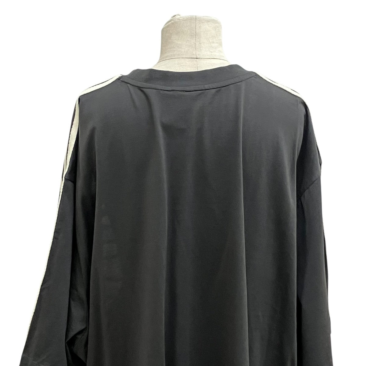 adidas×AVAVAV adidas by Avavav SLASHED T-SHIRTワンピースJP4858 古着・中古-5枚目のアイテム画像