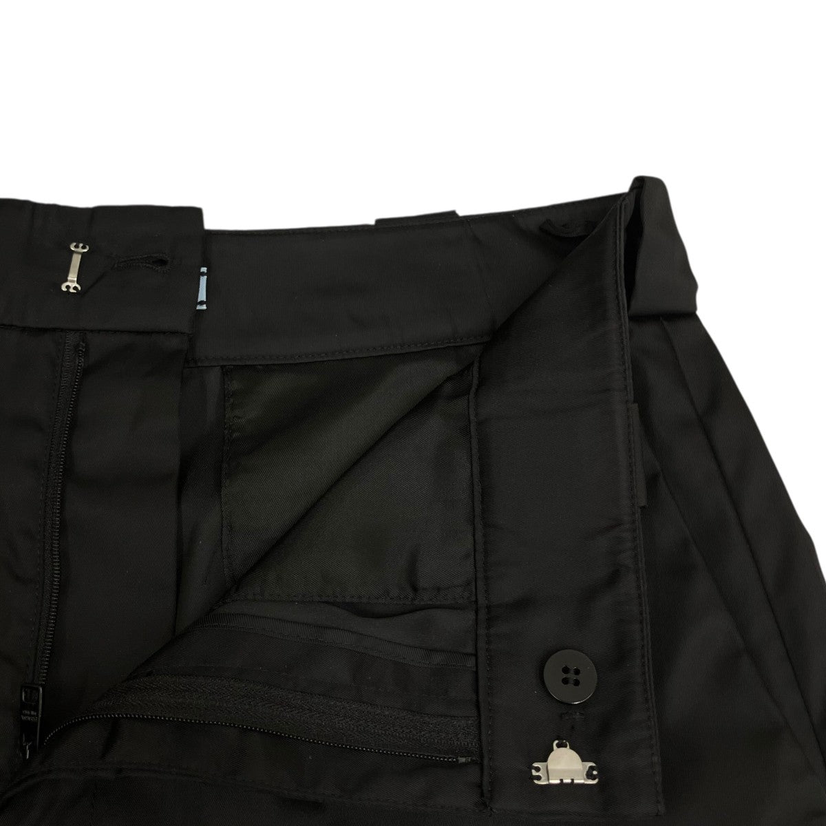 PRADA Re-Nylon バミューダショーツ DNA863 S192 古着・中古-5枚目のアイテム画像