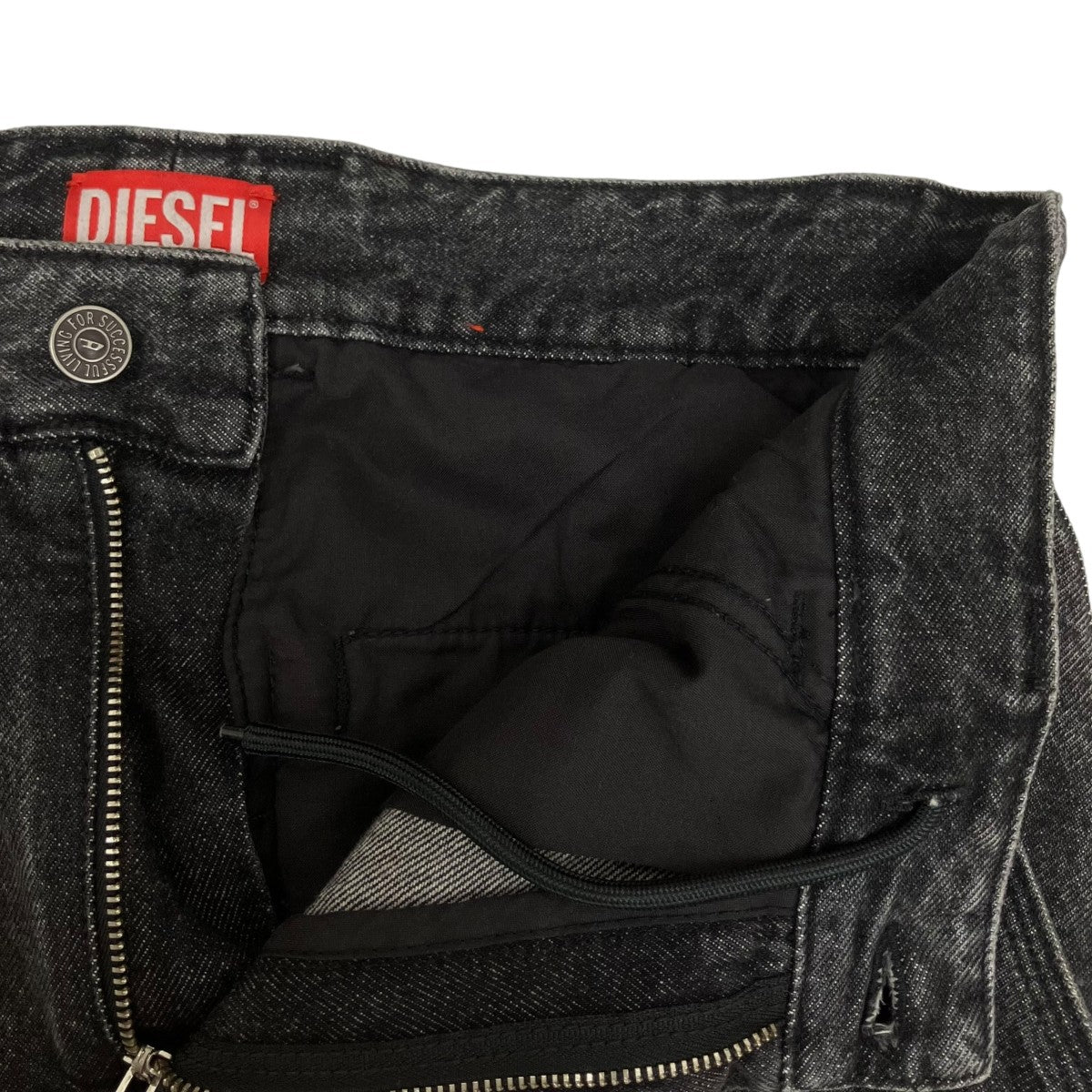 DIESEL D-ARNE-SHORT-Sデニムパンツ0CBDH 古着・中古-5枚目のアイテム画像