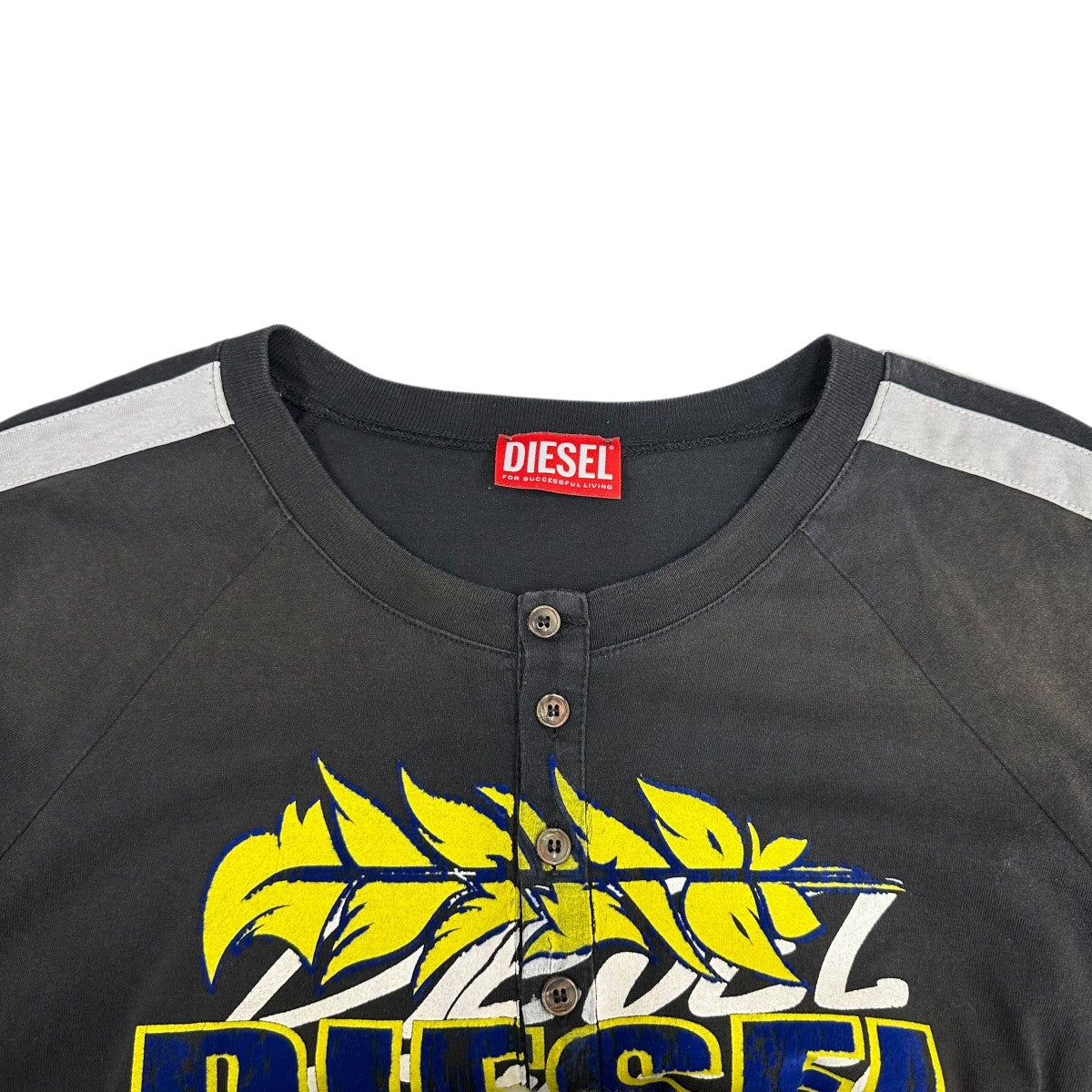 トップス DIESEL T-Roxfino-Stripe longsleeve DIESEL(ディーゼル) T-ROXFINO-STRIPE長袖Tシャツ0NMAU 0NMAU ブラック