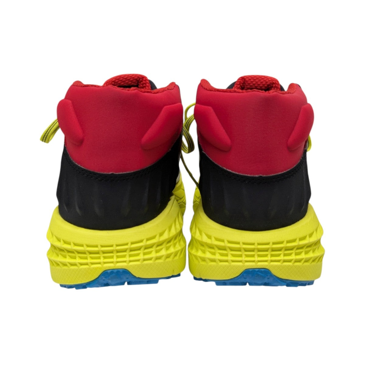 Speedgoat Mid WPスニーカーFE1218E