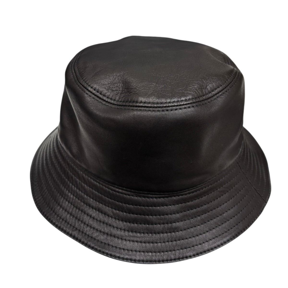 LOEWE(ロエベ) アナグラム ロゴパッチ ジップ レザー フィッシャーマン