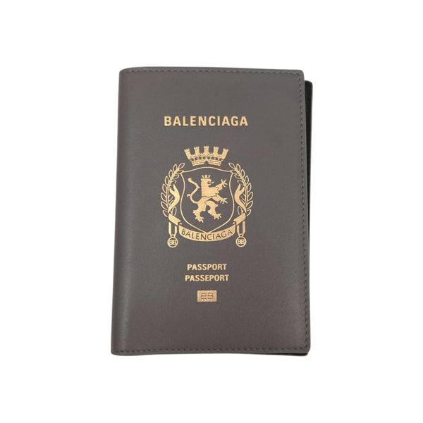 し*ん様 BALENCIAGA パスポートケース パスポート Passport holder
