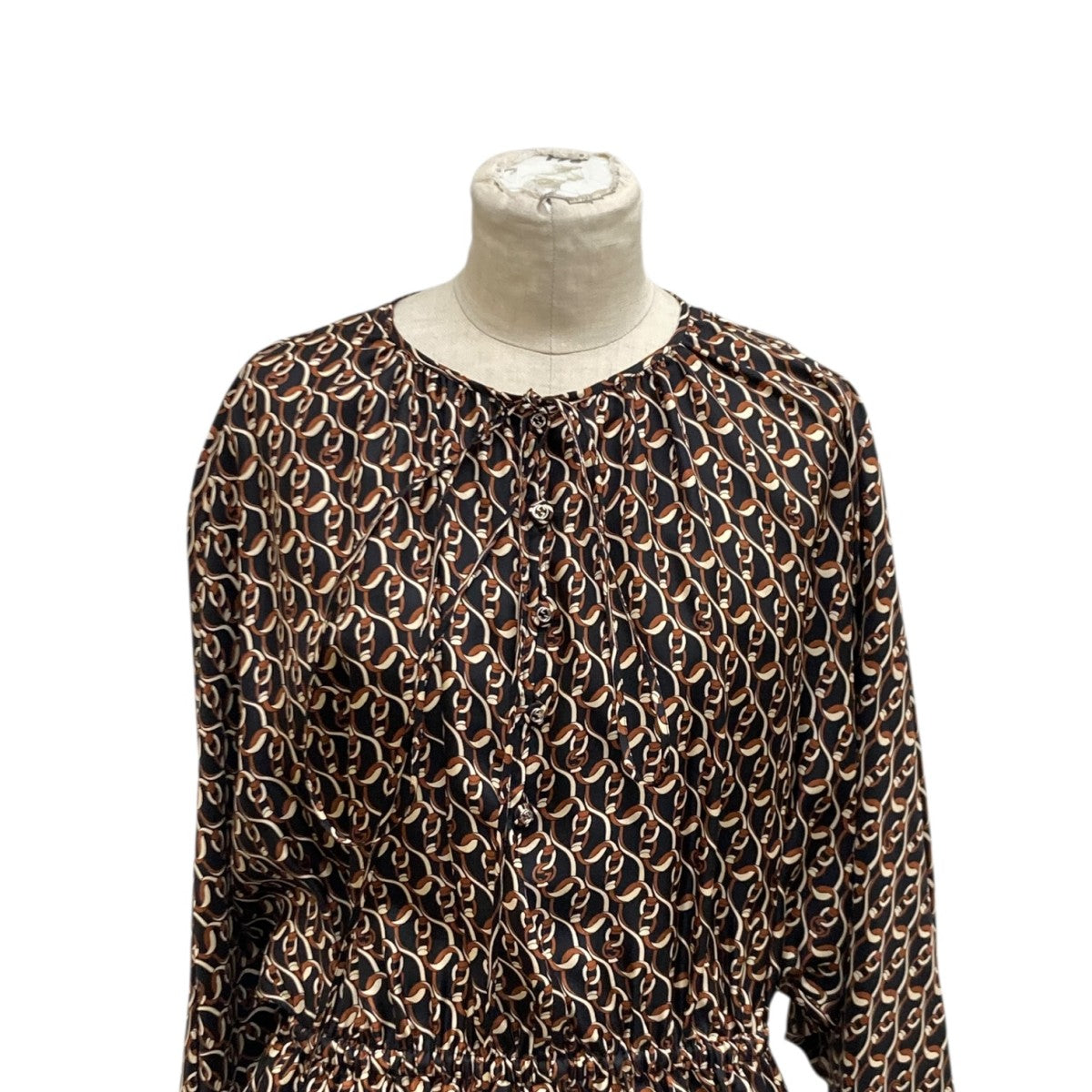 値下げしました!【美品】GUCCIワンピース GUCCI - GUCCI【※値下げしました※】フローラ柄ワンピースの通販 by