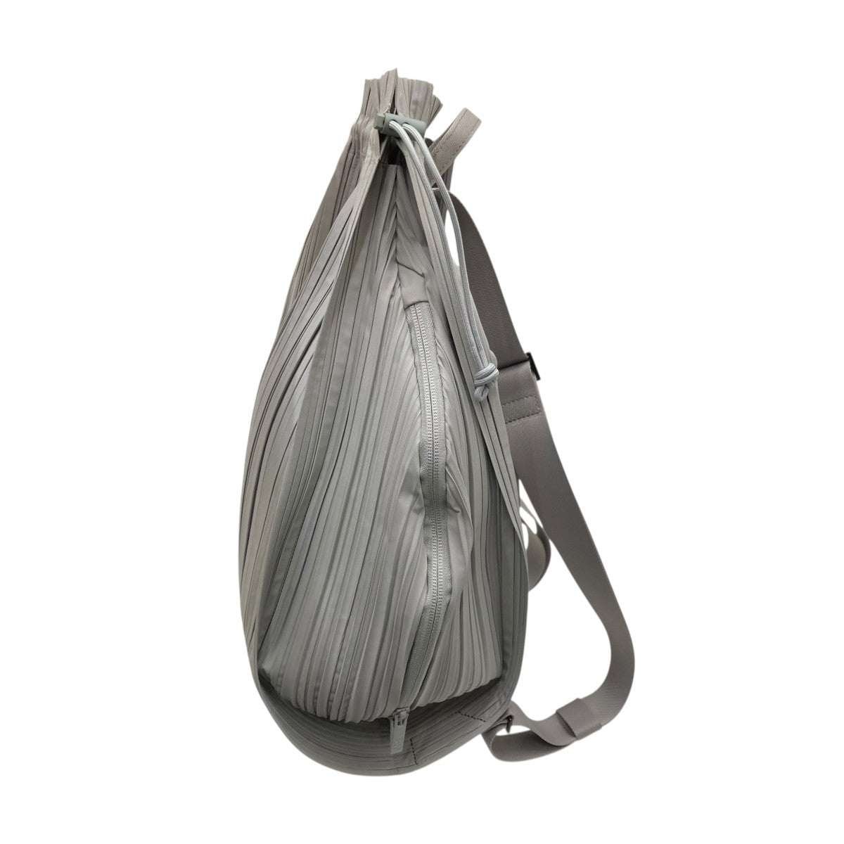 PLEATS PLEASE(プリーツプリーズ) プリーツハンドバッグPP32AG531