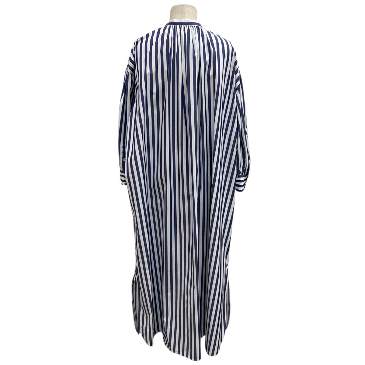 HYKE BALLOON SLEEVE GATHERED BLUE STRIPE DRESSワンピース26006 古着・中古-2枚目のアイテム画像