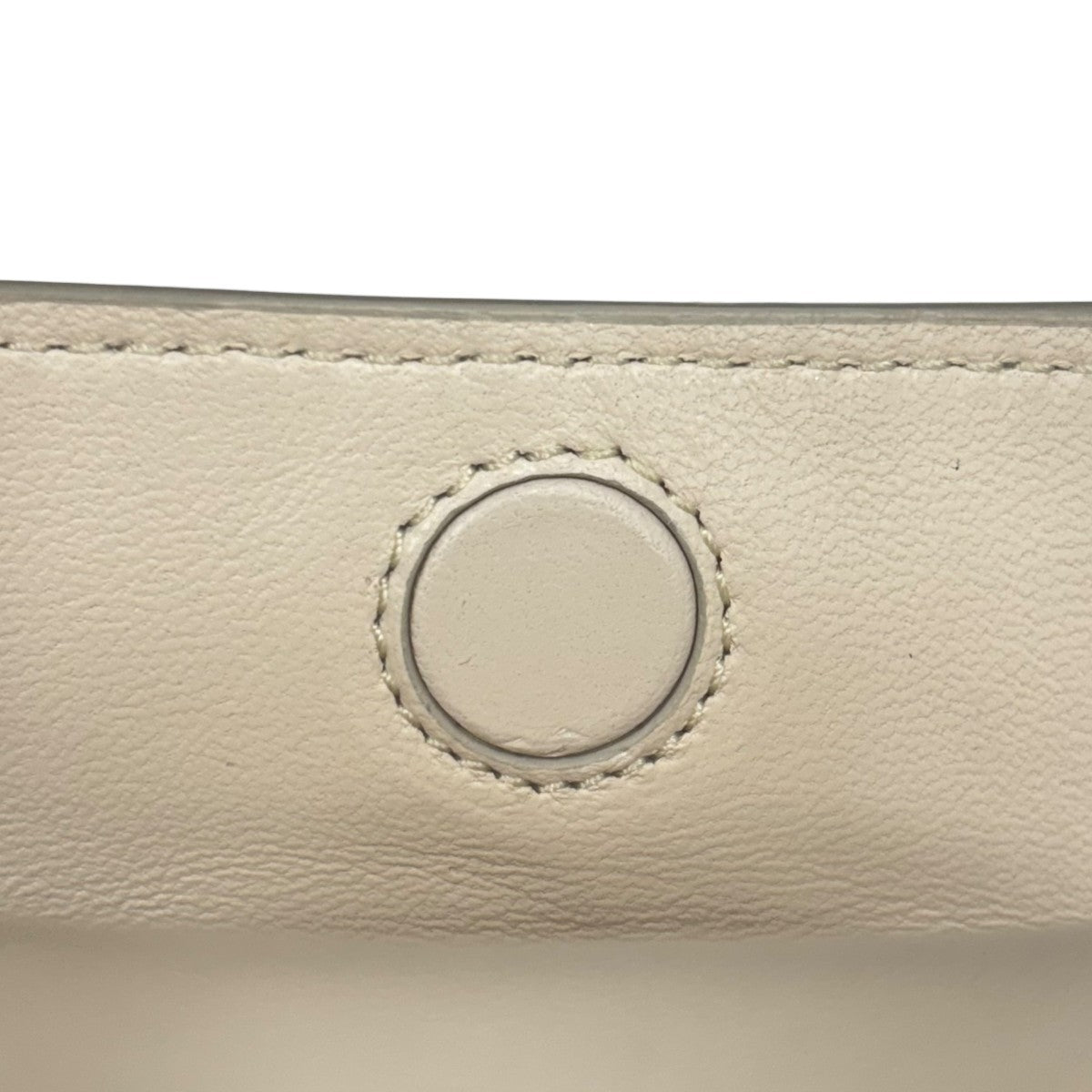 Roger Vivier クリスタルバックルミニポーチバッグ 古着・中古-7枚目のアイテム画像