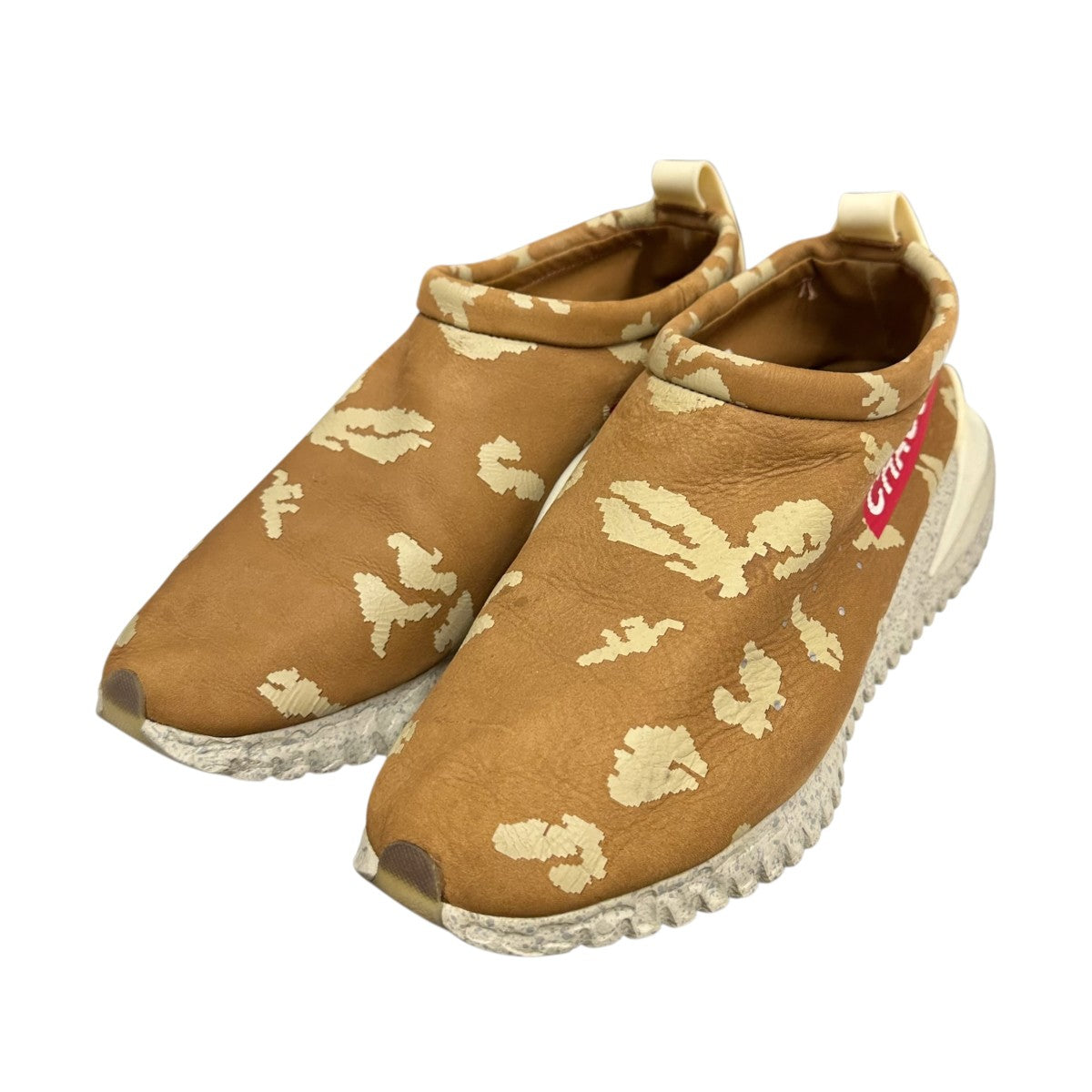 NIKE×UNDERCOVER スニーカーDV5593-200 古着・中古-1枚目のアイテム画像