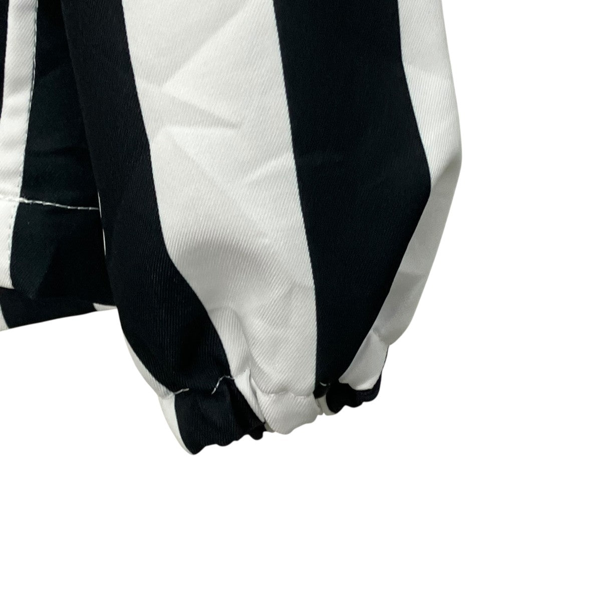 BLACK COMME des GARCONS AD2022ストライププルオーバーパーカー1K-J204 古着・中古-4枚目のアイテム画像