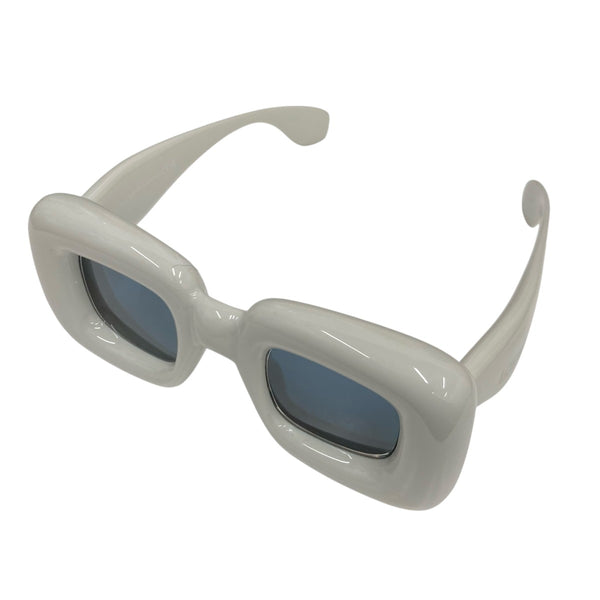 LOEWE(ロエベ) サングラス ホワイト サイズ 41□28-145｜【公式