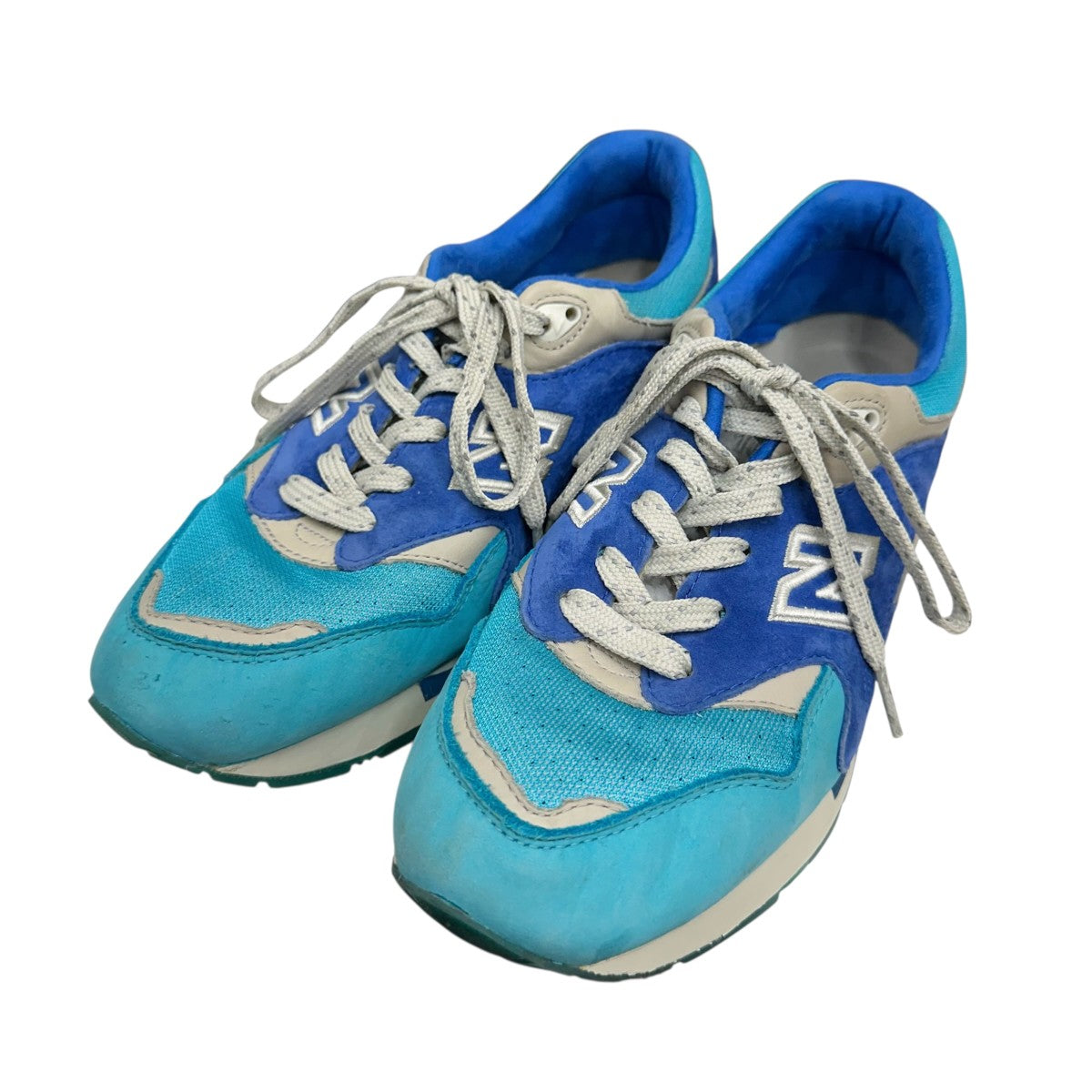 ×Nice KicksスニーカーCM1600NK