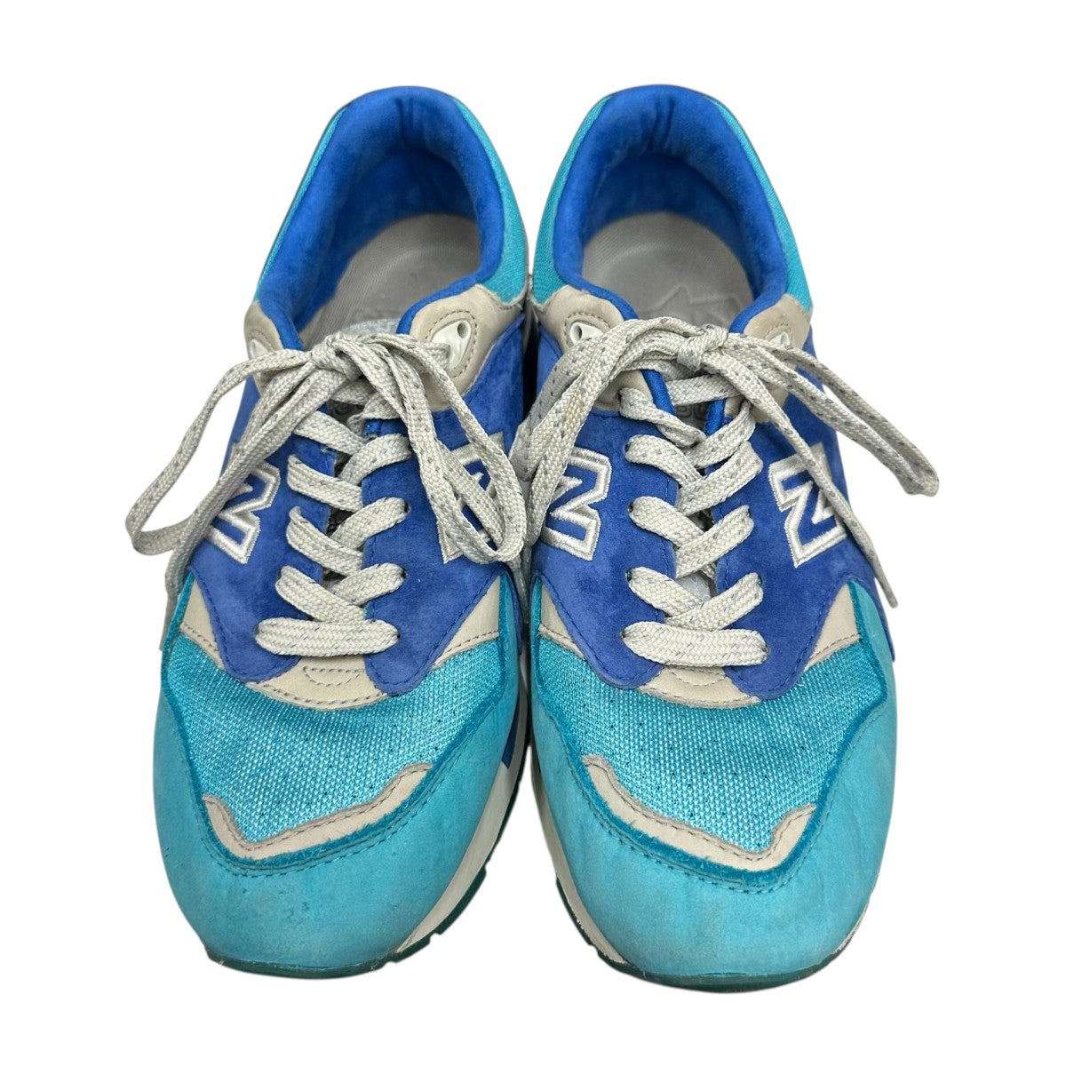 ×Nice KicksスニーカーCM1600NK