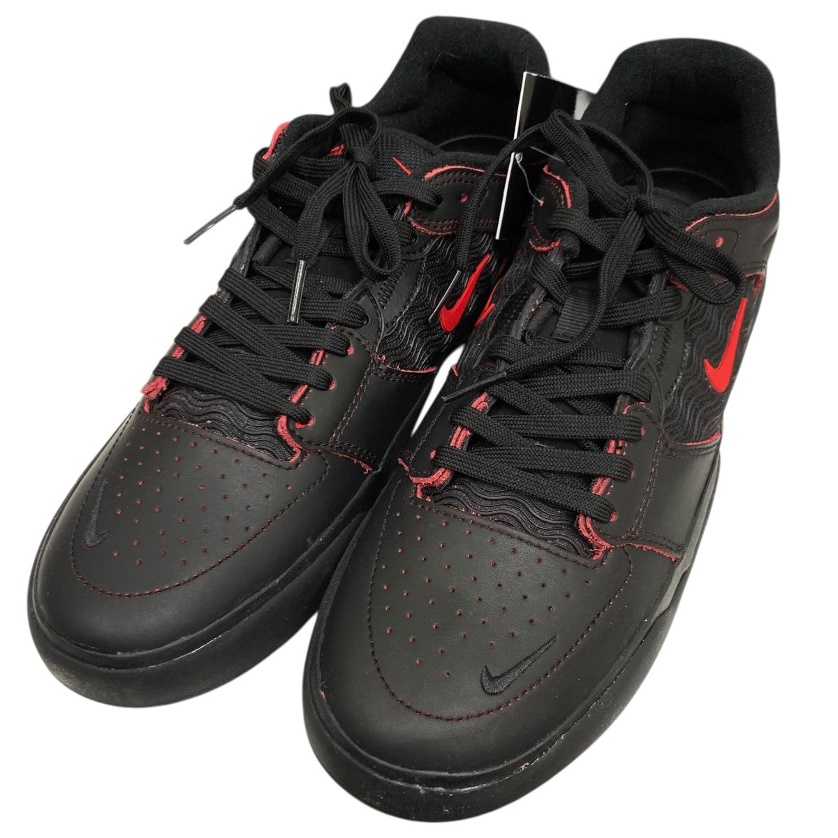 NIKE スニーカーDV5473-001 古着・中古-1枚目のアイテム画像