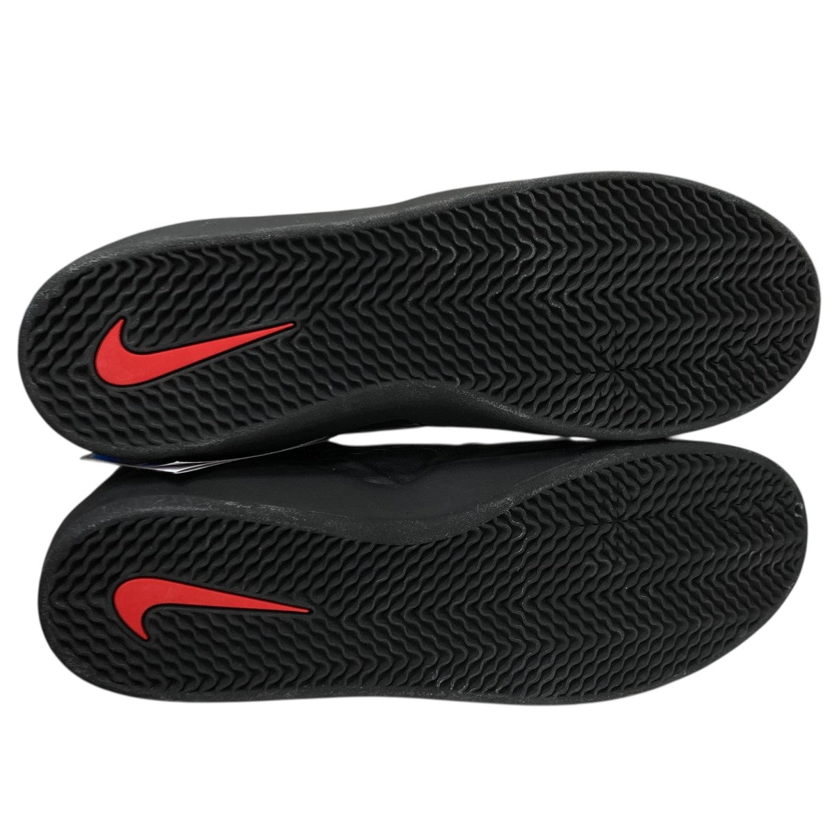 NIKE スニーカーDV5473-001 古着・中古-5枚目のアイテム画像