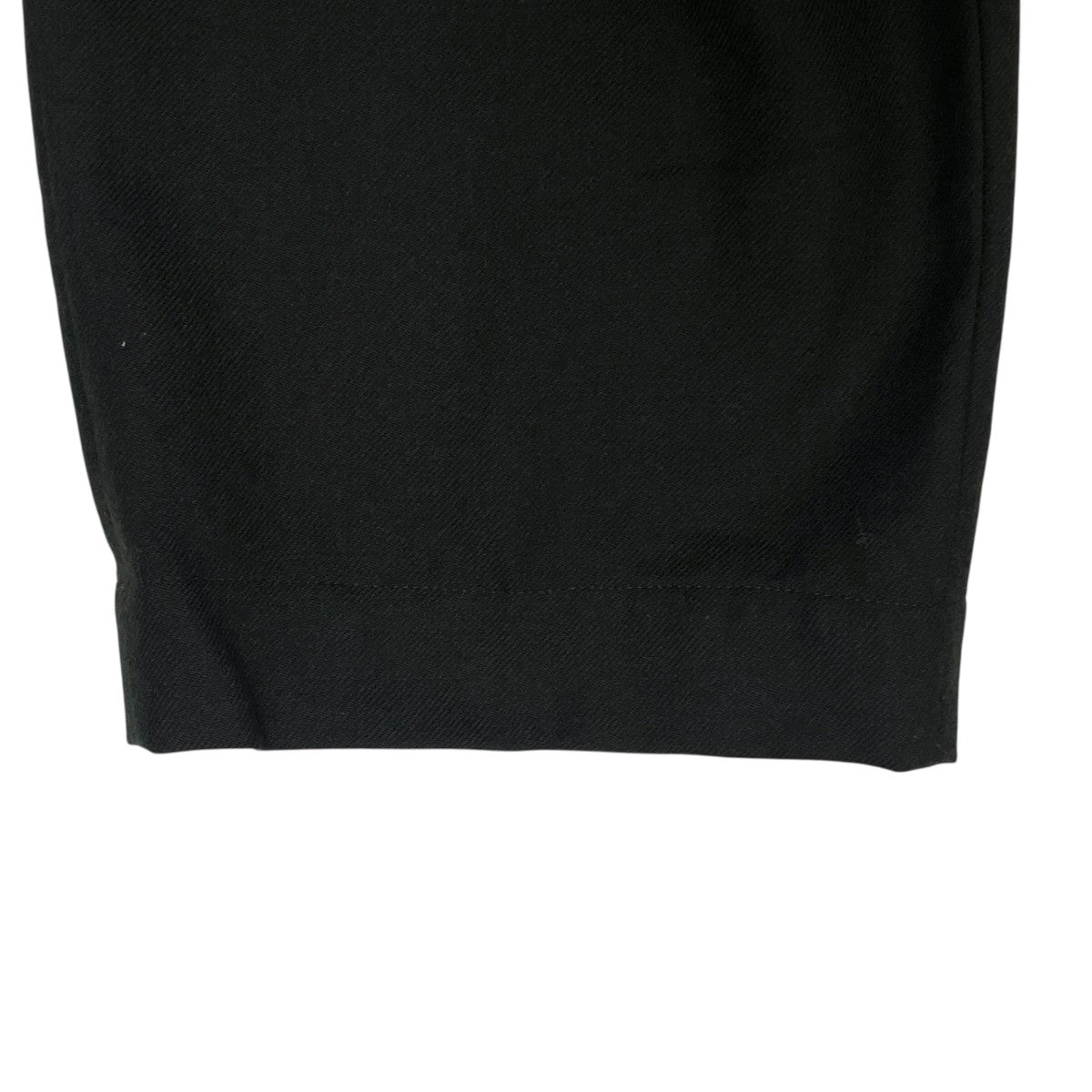 STITCHLESS TROUSERS WOOL SOFT SERGEパンツM21C-06PT01C