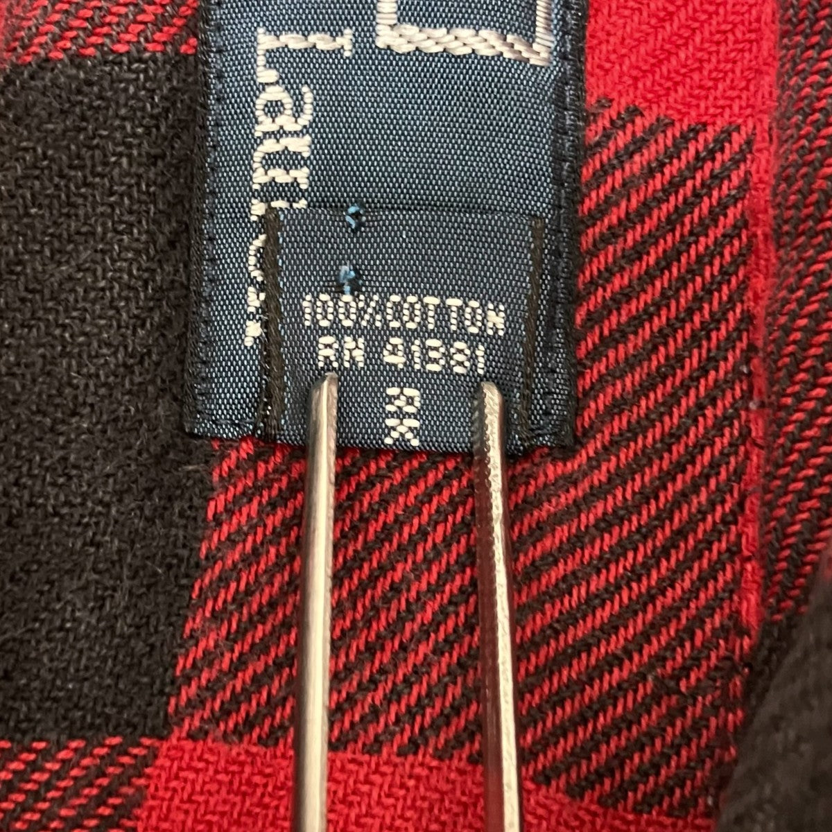 チェック長袖シャツ
