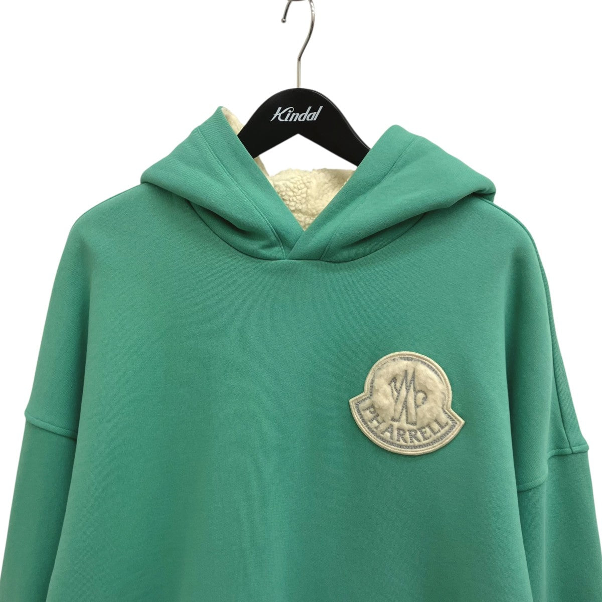 MONCLER PHARRELL WILLIAMSリバーシブルパーカーI209R8G00003 M2818