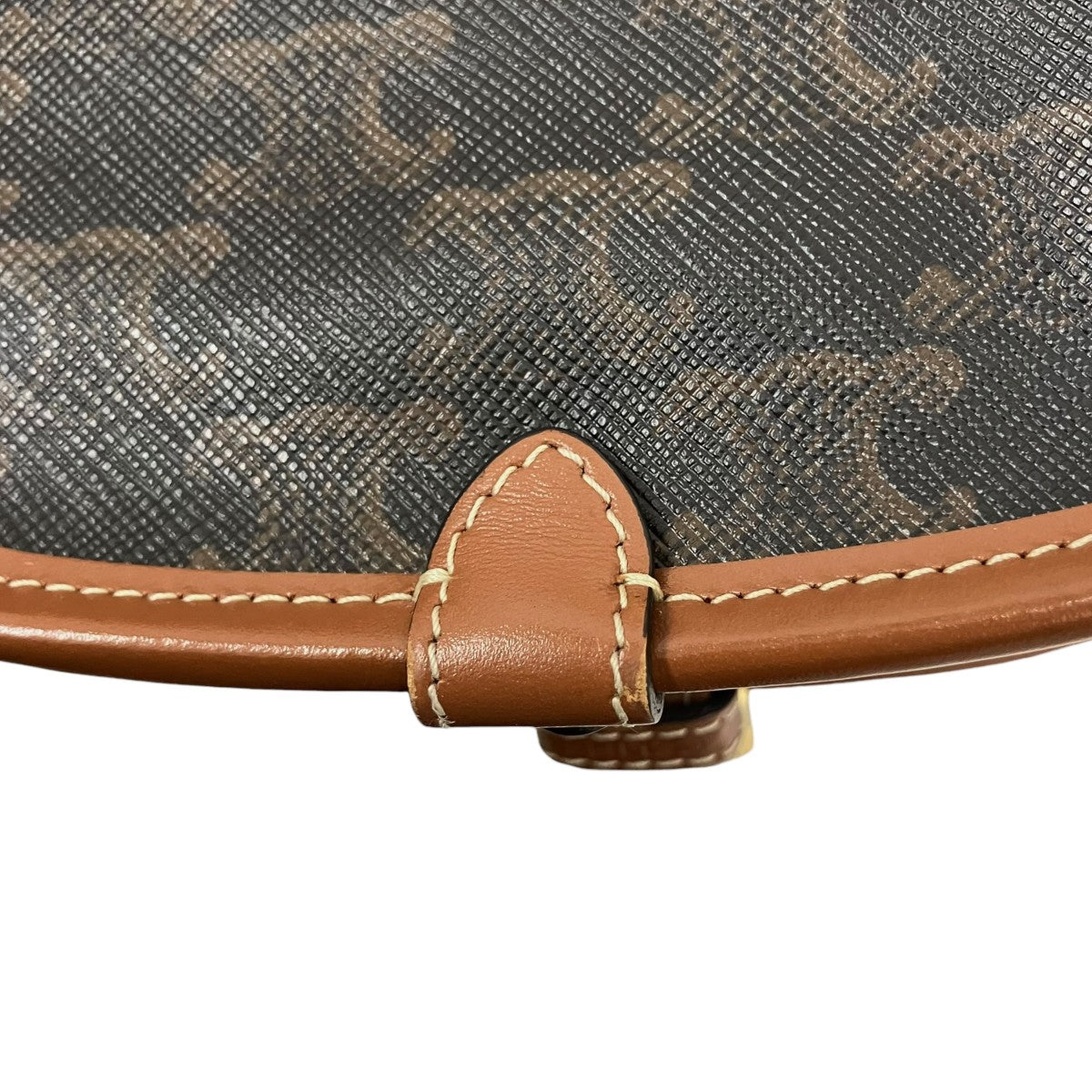 CELINE トリオンフキャンバス フォルコ ミディアムバッグショルダーバッグ 古着・中古-8枚目のアイテム画像