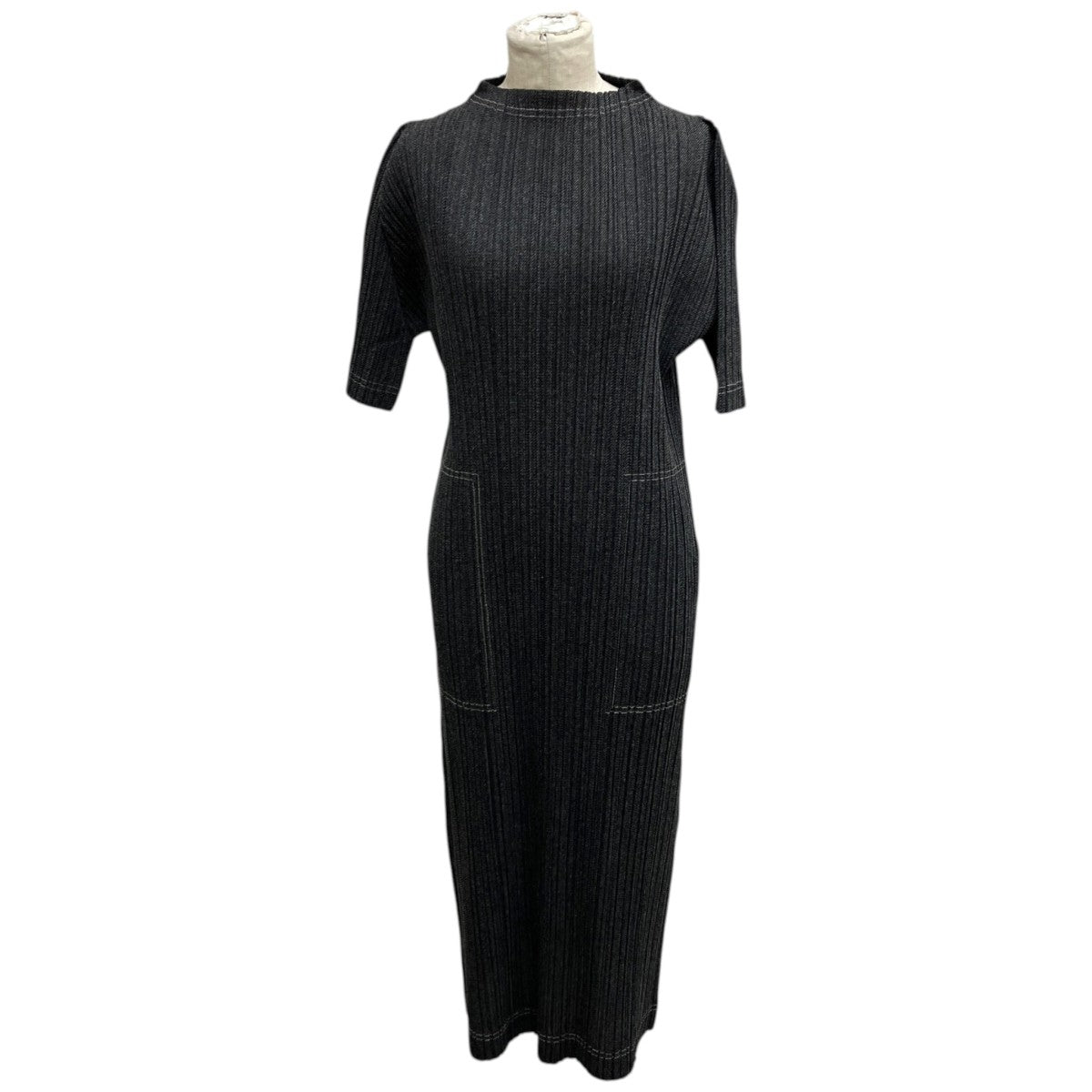PLEATS PLEASE 25AWCOTTON DENIM半袖ワンピースPP53JH244 古着・中古-1枚目のアイテム画像