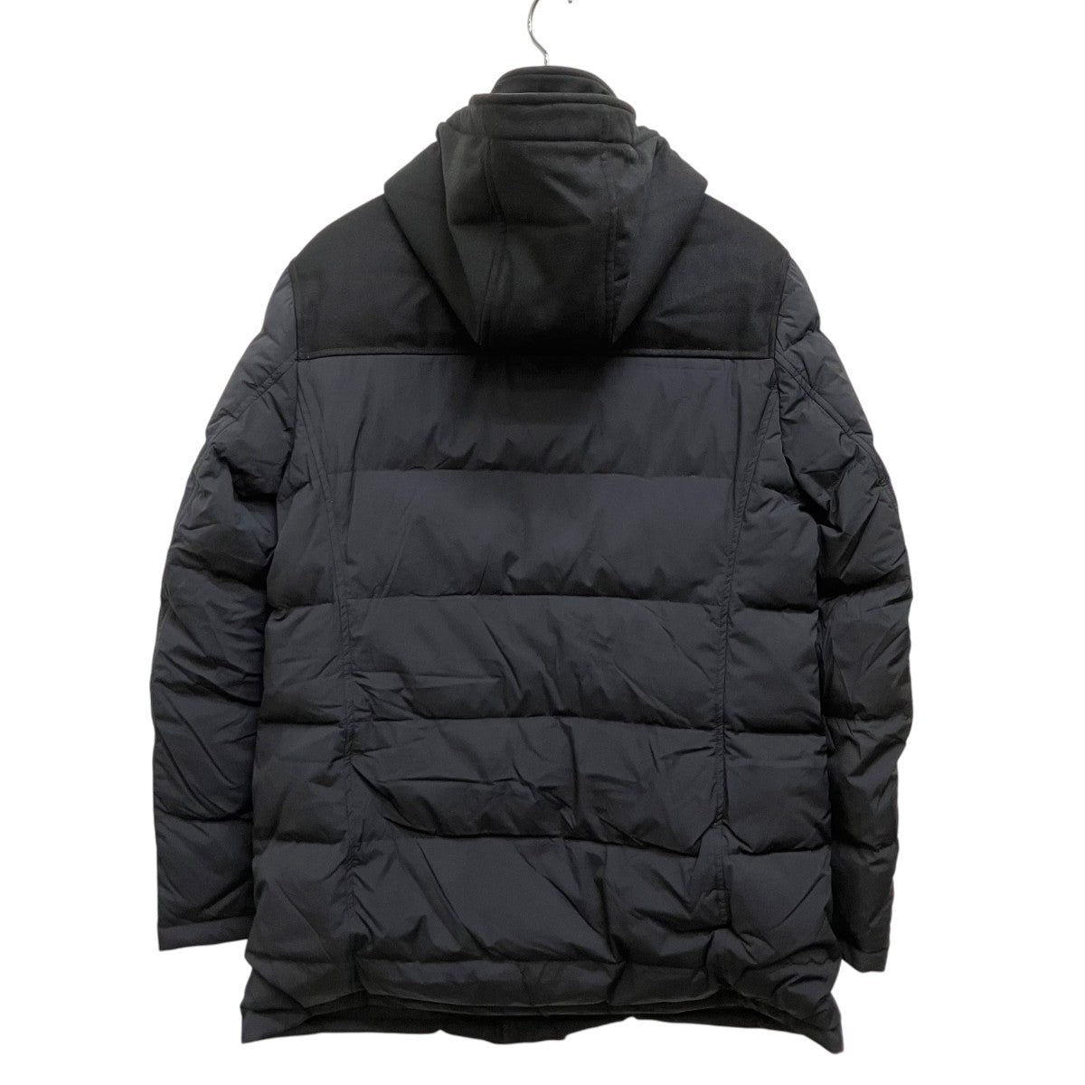 Salvatore Ferragamo ダウンジャケット 古着・中古-2枚目のアイテム画像