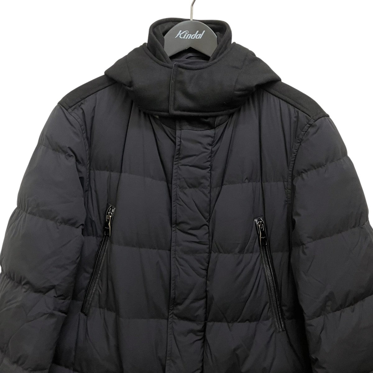 Salvatore Ferragamo ダウンジャケット 古着・中古-3枚目のアイテム画像