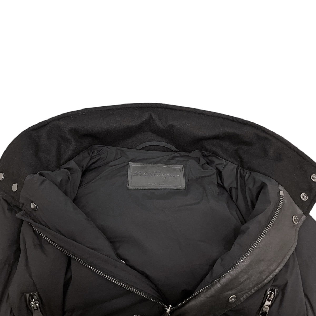 Salvatore Ferragamo ダウンジャケット 古着・中古-6枚目のアイテム画像