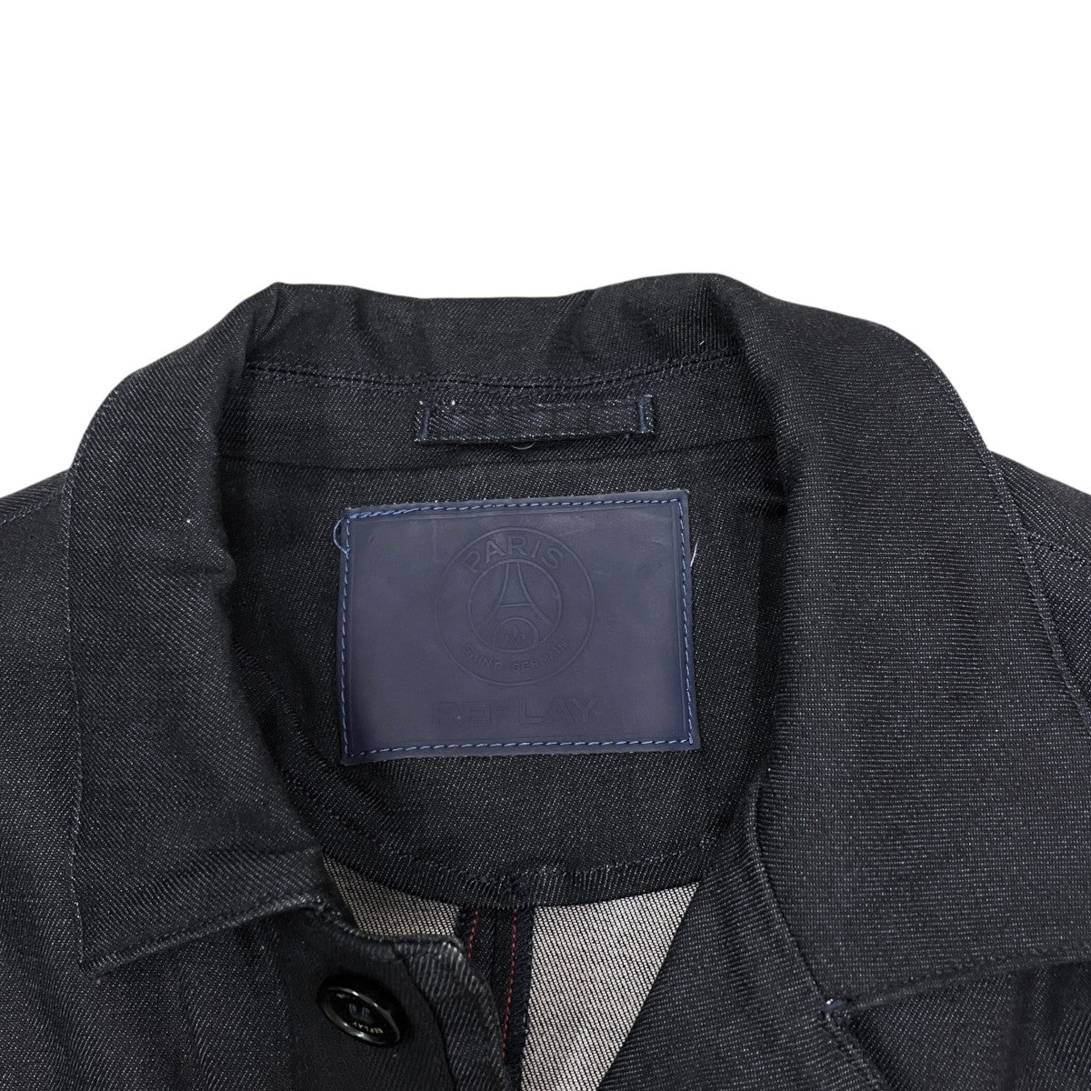 コート896.000.135.G05
