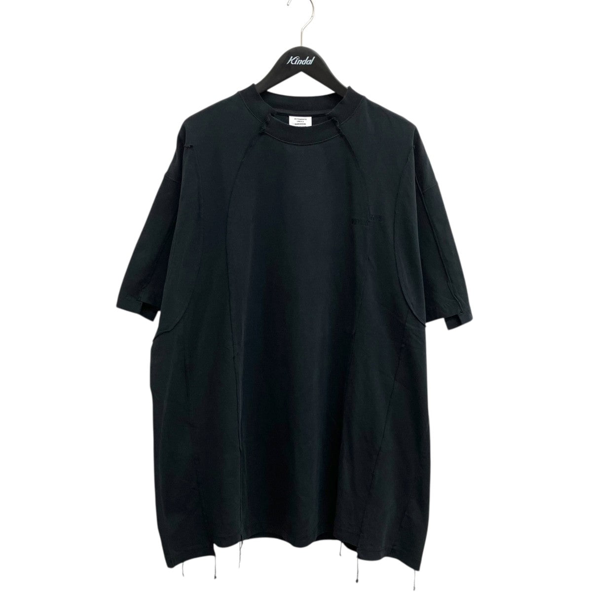 VETEMENTS 半袖TシャツUA65TR413B 古着・中古-1枚目のアイテム画像