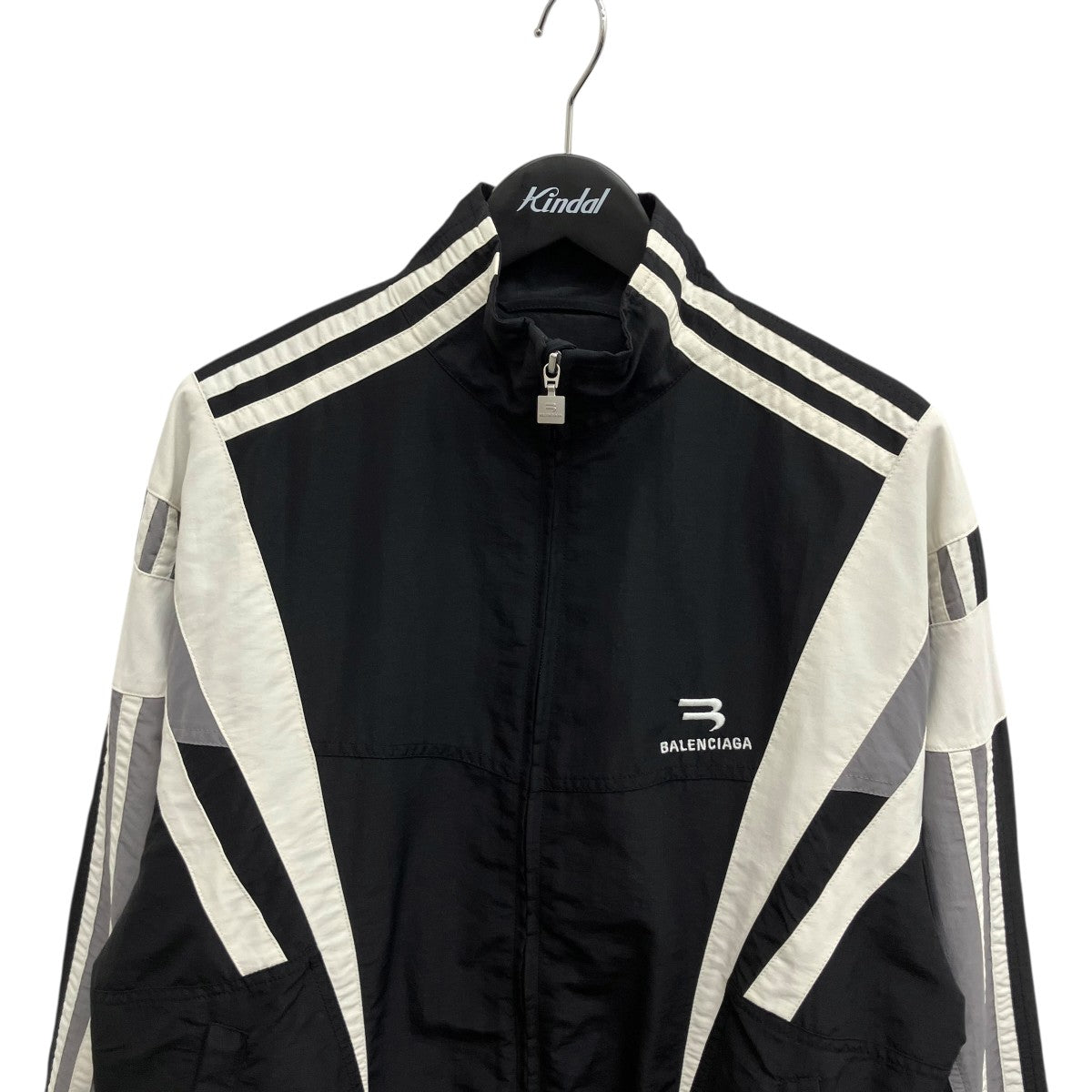 BALENCIAGA 22SSPORTY B REGULAR TRACKSUITトラックジャケット681438 古着・中古-3枚目のアイテム画像