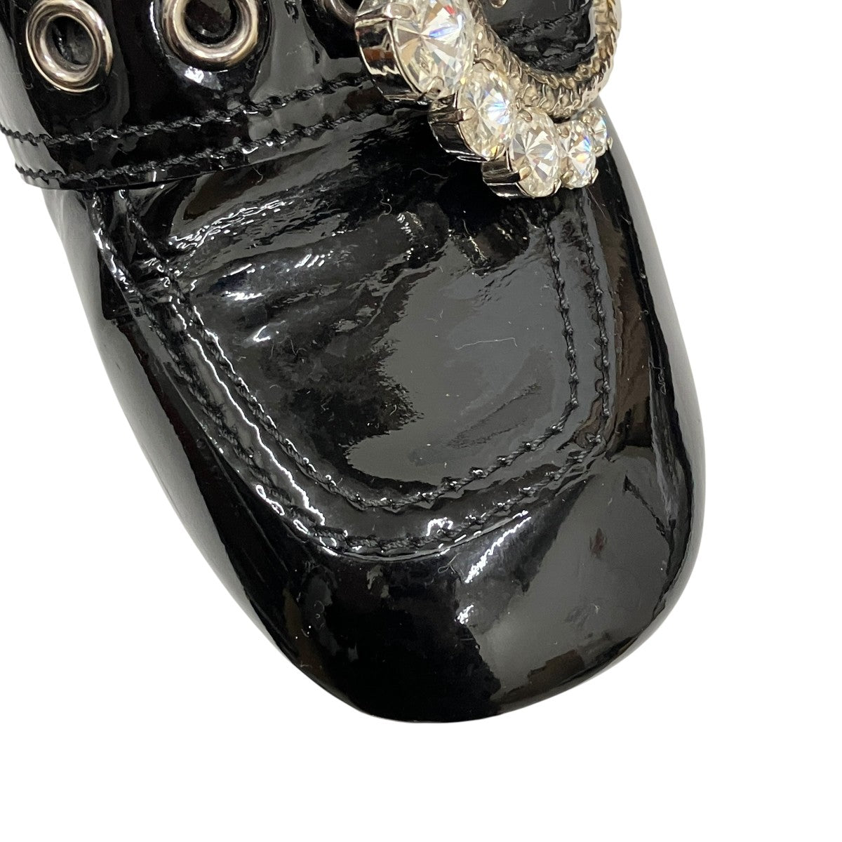 MIU MIU クリスタルビジューバックル パテントレザー アンクルブーツ 古着・中古-9枚目のアイテム画像