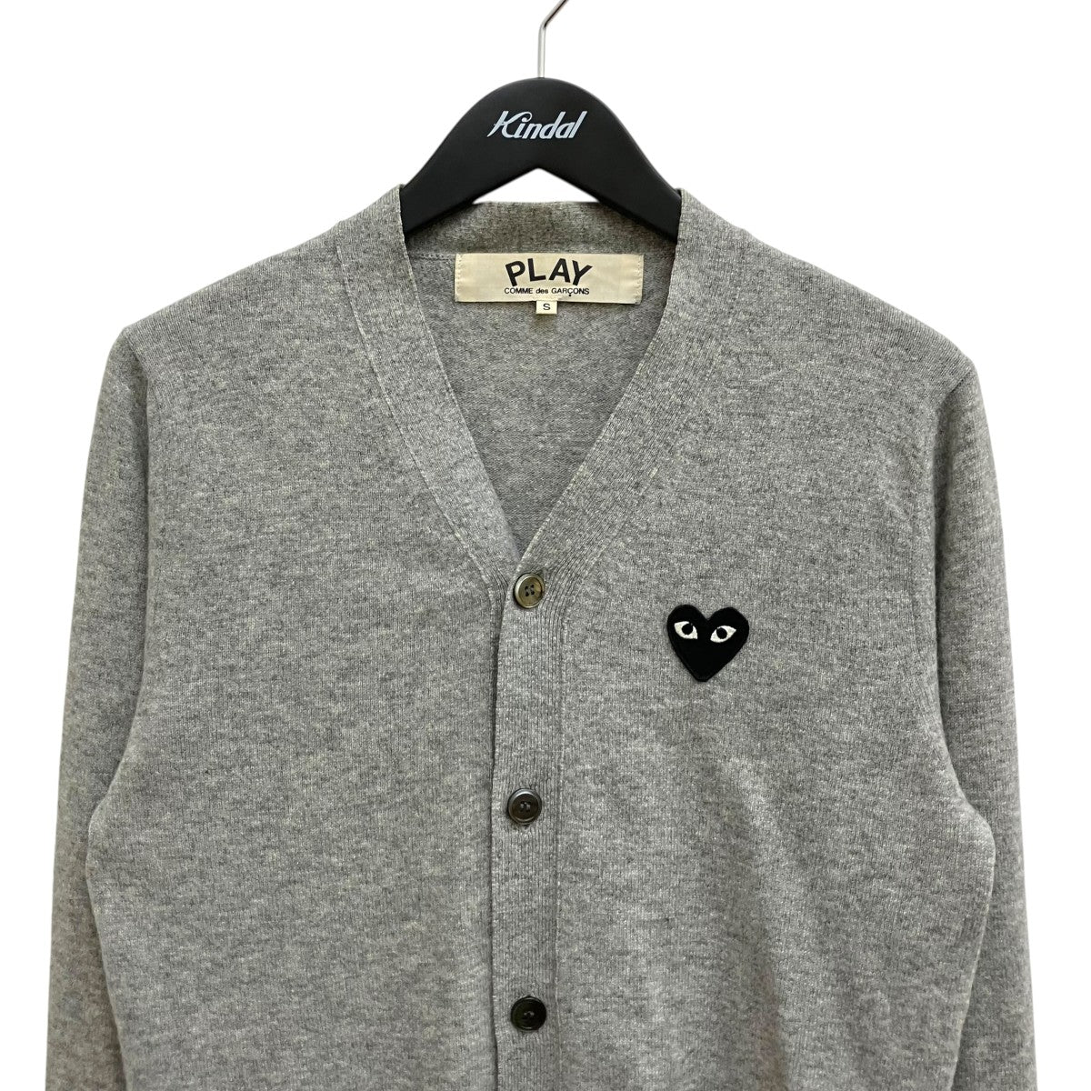 PLAY COMME des GARCONS(プレイコムデギャルソン) ニットカーディガン