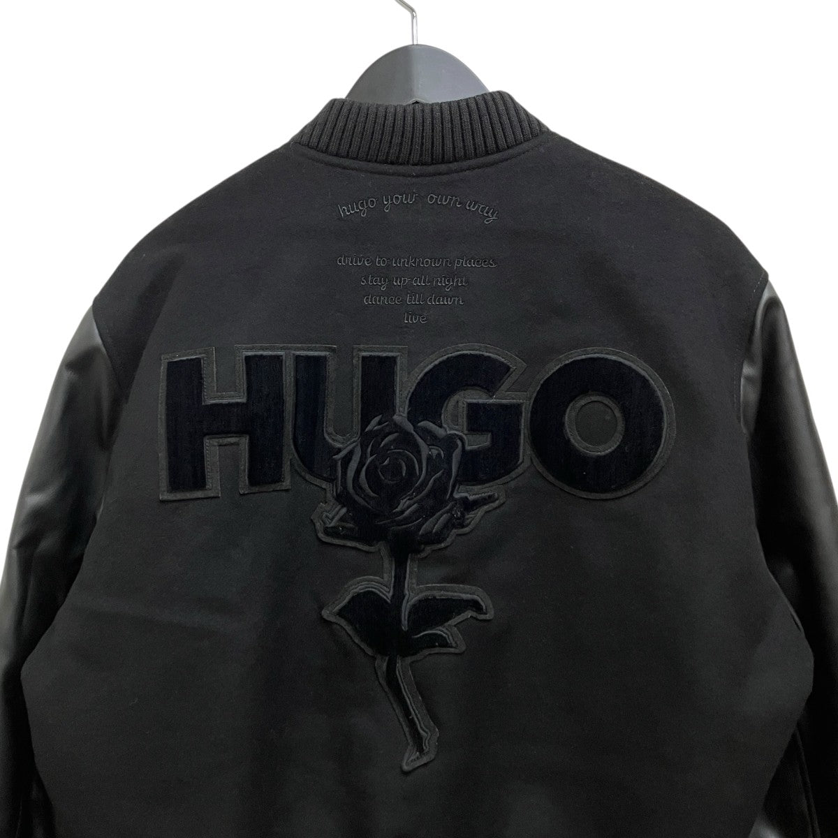 HUGO BOSS ベルベットパッチ レギュラーフィット スタジアムジャンパー 10237900 古着・中古-4枚目のアイテム画像