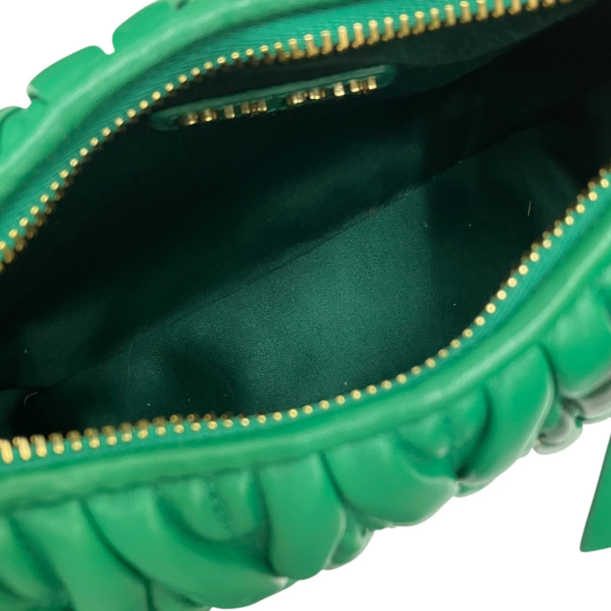MIU MIU ワンダー マテラッセレザー ホーボーバッグ 5BC125 古着・中古-6枚目のアイテム画像