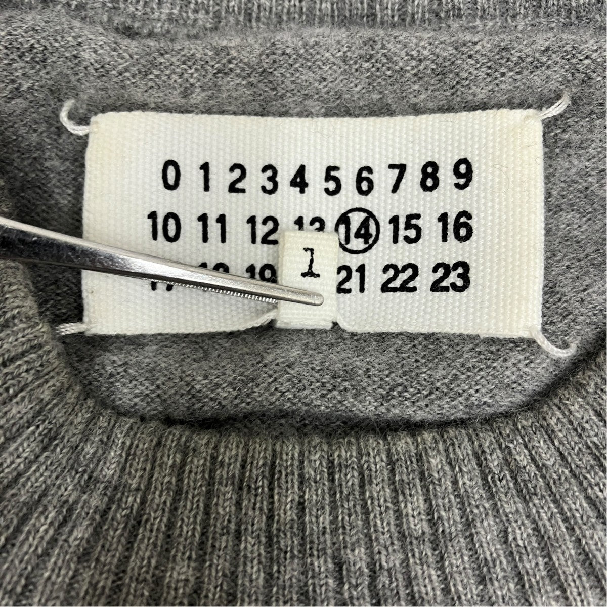 Maison Margiela 14(メゾンマルジェラ 14) エルボーパッチクルーネック