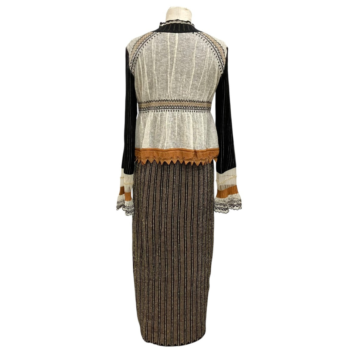 20AWLayered Knitted DressニットワンピースMM20FW-KN023