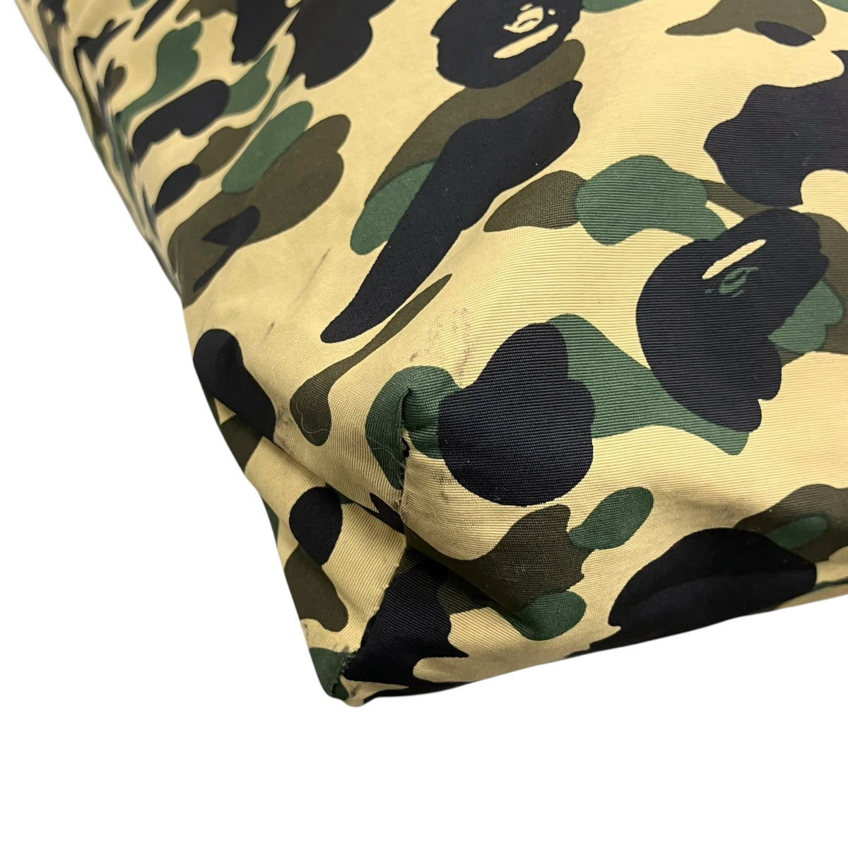 A BATHING APE(アベイシングエイプ) カモフラージュリバーシブルトート