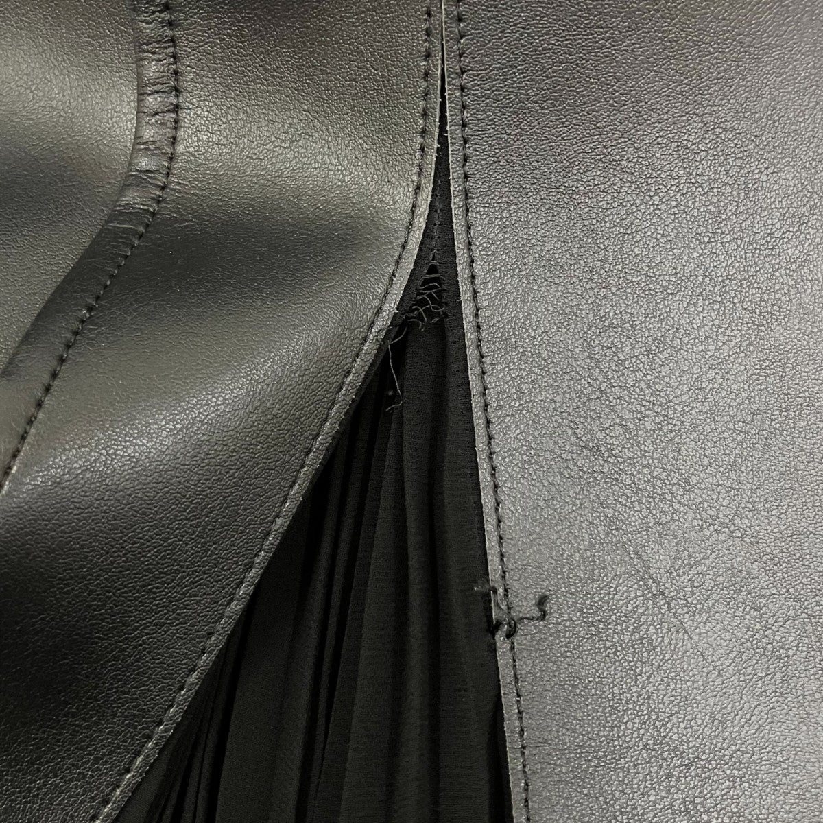 JUNYA WATANABE LEATHER JACKET DOCKING DRESS AD2025ノースリーブワンピースJP-O002 古着・中古-6枚目のアイテム画像