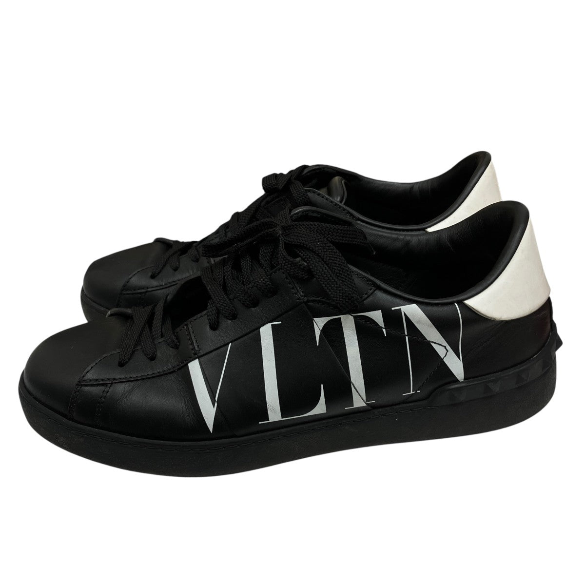 VALENTINO スニーカーTR830Y2 古着・中古-3枚目のアイテム画像